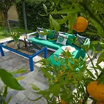 Vakantiehuis Sunny Garden Pihenohaz Siófok