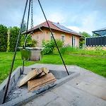 Vakantiehuis Sunny Garden Pihenohaz Siófok