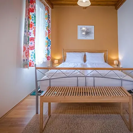 Sunny Garden Pihenohaz Σπίτι διακοπών *