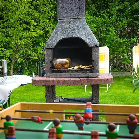 Sunny Garden Pihenohaz 度假居 *