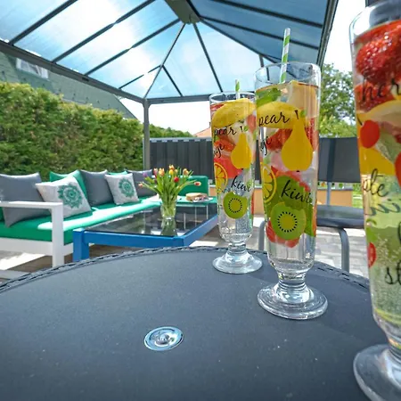 Hébergement de vacances Sunny Garden Pihenohaz Siófok