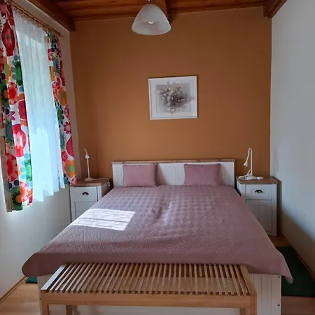 Sunny Garden Pihenohaz Σπίτι διακοπών *