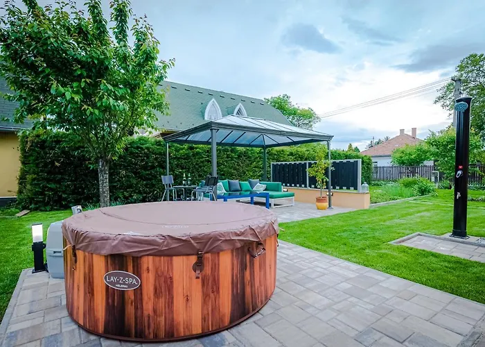 Sunny Garden Pihenohaz Holiday home Siofok