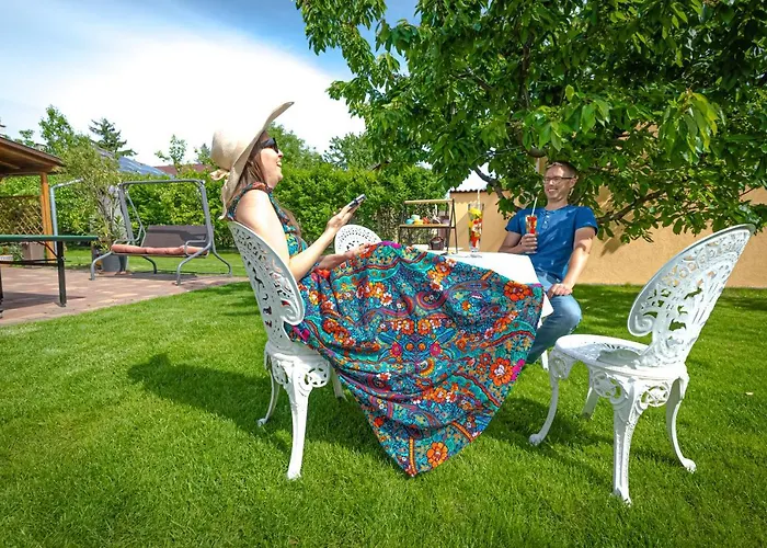 Sunny Garden Pihenohaz Feriehus Siófok
