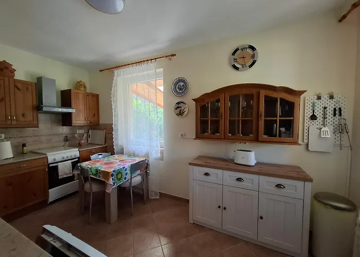 Sunny Garden Pihenohaz * Siofok