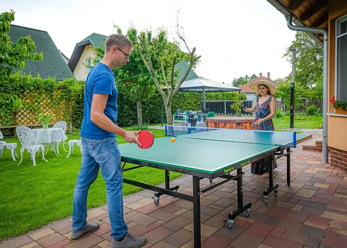 Sunny Garden Pihenohaz * شيوفوك